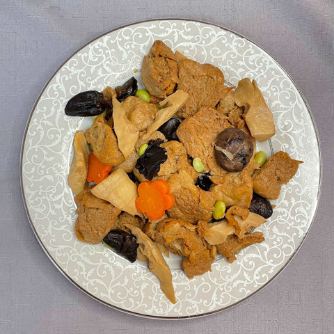 Braised Wheat Gluten with Bamboos and Mushrooms 四喜烤麩