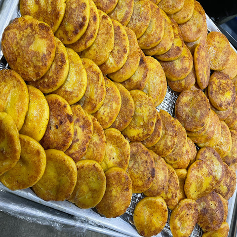 Lotus Seed Paste Sweet Potato Pancake 6 pcs 地瓜蓮蓉煎餅