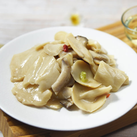 Stier-fried King Oyster Mushroom with Scallion Oil 蔥油杏鮑菇 - Canaan Foods