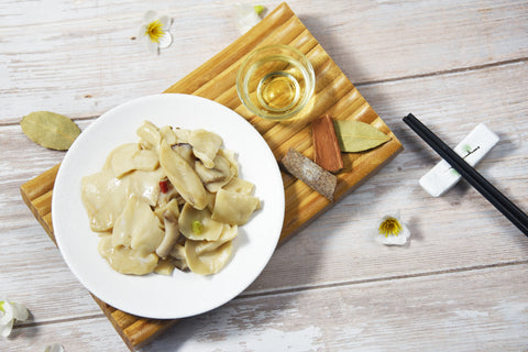 Stier-fried King Oyster Mushroom with Scallion Oil 蔥油杏鮑菇 - Canaan Foods