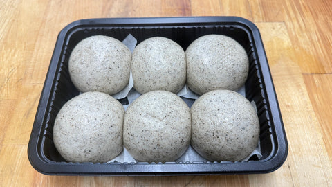 Handmade Black Sesame Lava Buns 6 pcs 手工芝麻流沙包