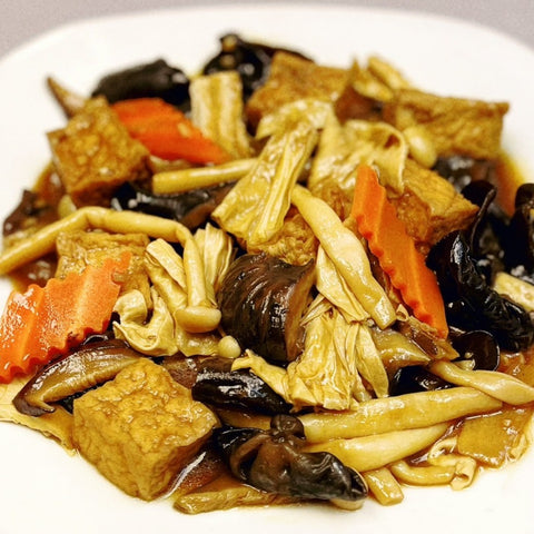 Braised Bean Curd Sheet with Mushroom 枝竹菌菇上素