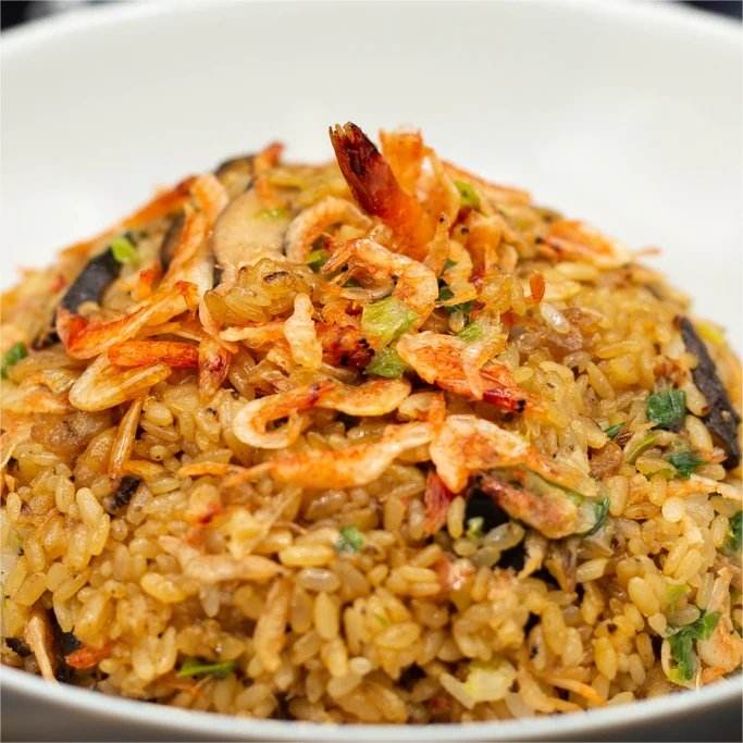 Sakura Shrimp Sticky Rice 22 oz (Frozen) 櫻花蝦油飯